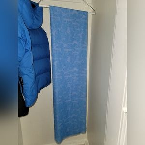 [SOLD]A Bathing Ape Bape Bapy Shawl